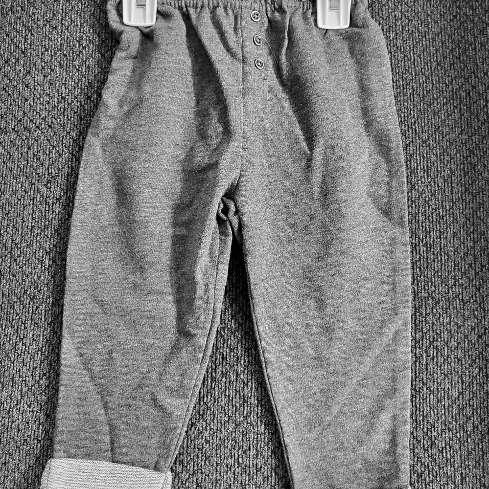 Boys 18 month set 2 shirts 1 pant 7 For Man Kind